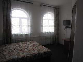 Отель Hotel Aknur Beyneū Двухместный номер с 1 кроватью или 2 отдельными кроватями и собственной внешней ванной комнатой-3